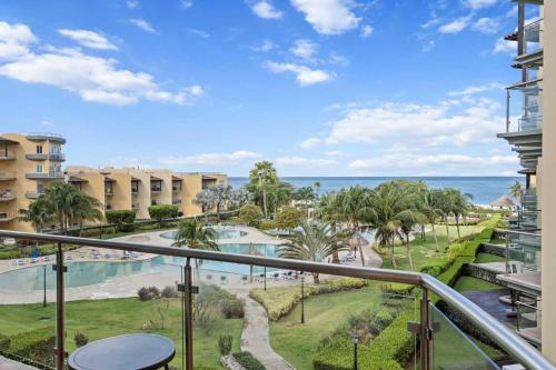 Oranjestad-West House | Beachfront - Aqua Vista 3BR condo - A347