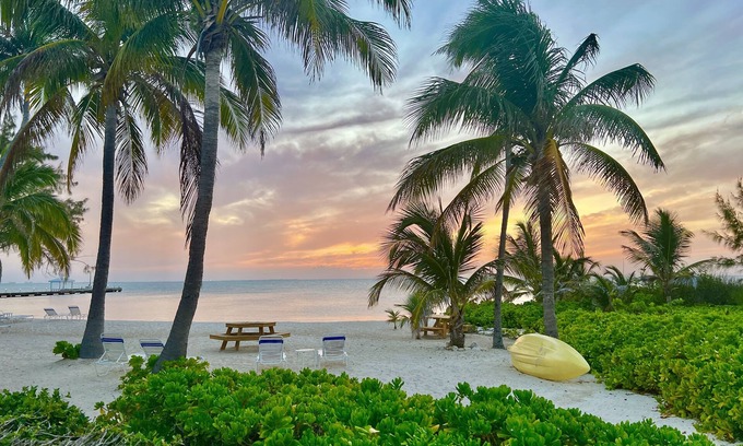 Rum Point Condo | Beachfront Beauty & Panoramic Views -The Retreat #23 - Steps out to Two Beaches