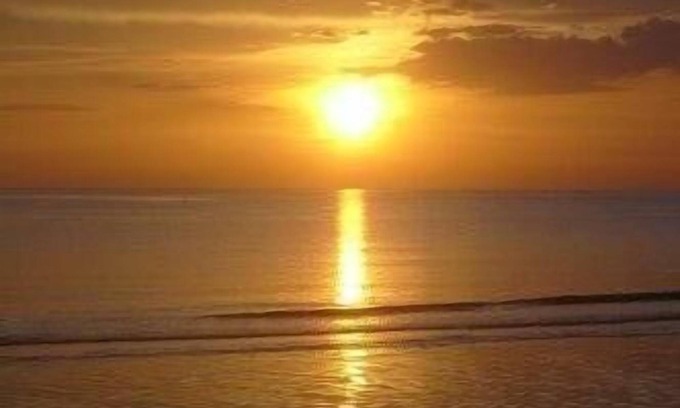 Marco Island Condo | Beachfront Beauty - Totally Remodeled