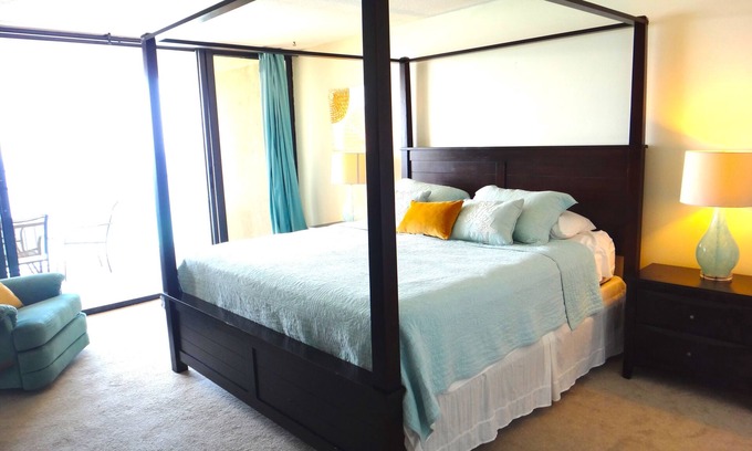 Gulf Lagoon Beach Condo | BEACHFRONT CHIC & SPACIOUS 2 BED/2BATH