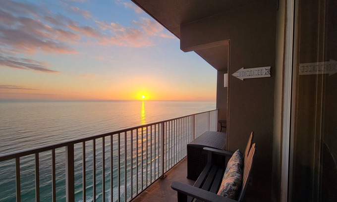 Panama City Beach Condo | Beachfront Condo- Free Lounge Chairs+Umbrella, Ocean Master, near Pier Park