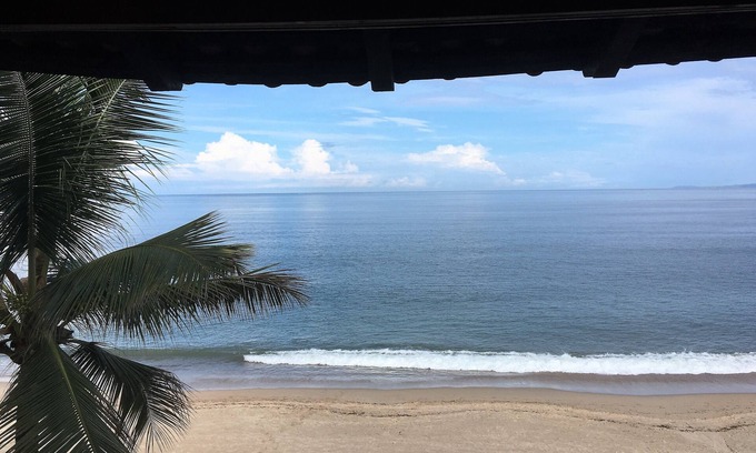 Colonia 5 de Diciembre Condo | Beachfront Condo with Colonial Charm