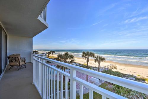 Ponce Inlet Apartment | Beachfront Condo with Pool Access in Ponce Inlet