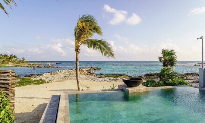 Xpu-Ha Villa | Beachfront Designer House in Private Development with Private Pool and Full Staff