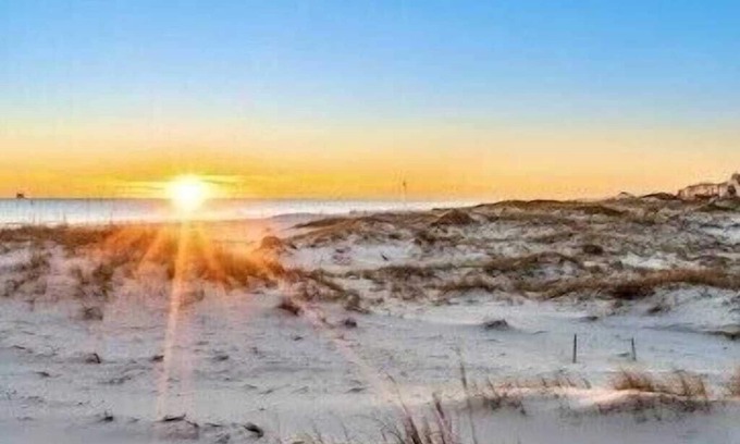 Fort Morgan Condo | BEACHFRONT Ground Floor WALK-OUT 3Bdrm/2Ba Plantation Palms, Great for Families