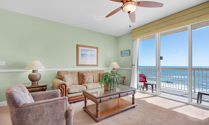 Miramar Beach Condo | 🏖️BeachFront-Heated Pools-HotTub-Tennis-Celadon 703🏖️