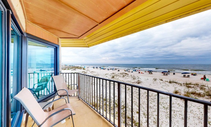 Gulf Shores Condo | Beachfront home on the dunes w/amazing Gulf views & shared pool