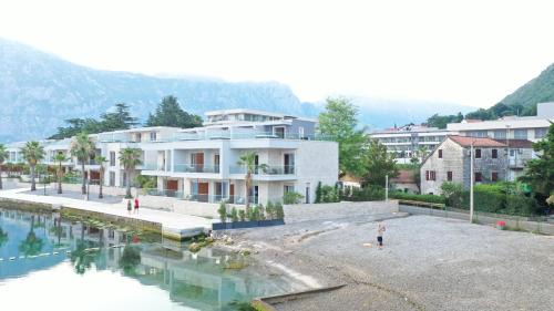 Donji Stoliv Apartment | Beachfront House Jovan