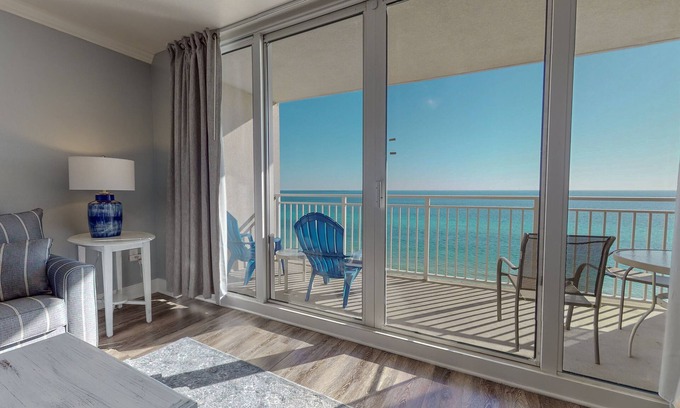 Panama City Beach Condo | Beachfront / Kid's Pool / Private Balcony FLPCB13