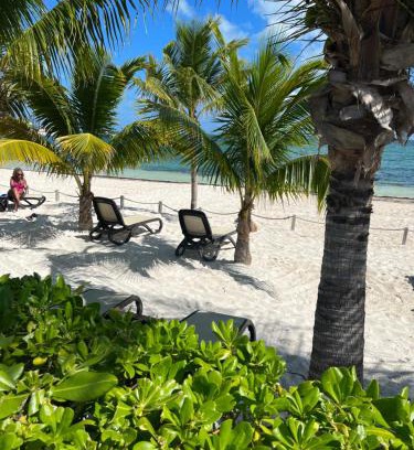Puerto Juarez Apartment | Beachfront Loft Amara Cancun