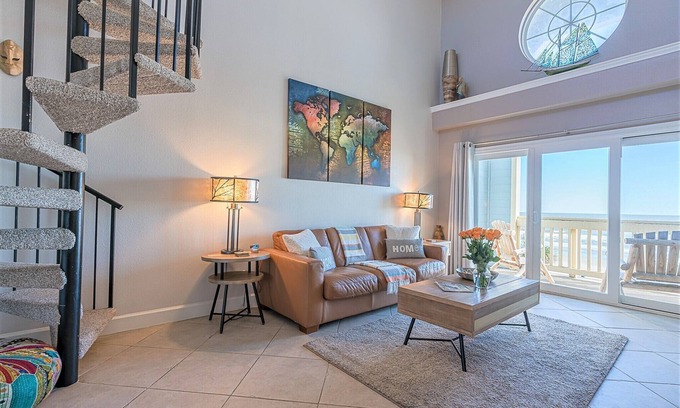 Galveston Condo | Beachfront luxury loft - overlooking Babe's beach Dawn-Bldg 6