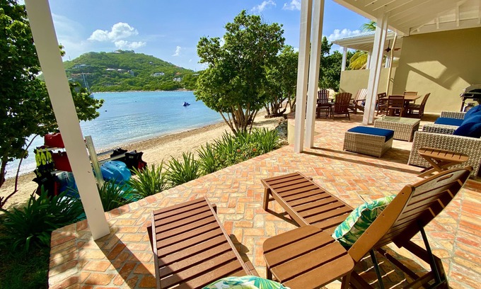Estate Chocolate Hole and Great Cruz Bay Villa | Beachfront Luxury Villa-Jacuzzi,Kayaks, SUPs, Snorkel Gear, No Stairs, Near Town