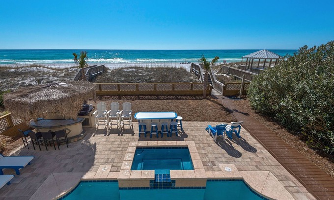 Destin House | BEACHFRONT NO POOL/HEAT FEES! 8 Bedrooms en-suite/9.5 Baths Priv Pool/HotTub