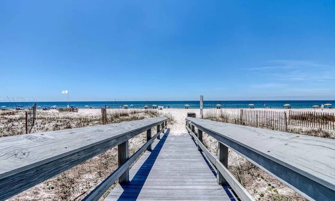 Fort Morgan Condo | Beachfront Oasis, Beach Club D602