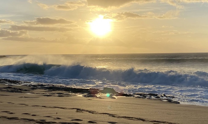 Maunaloa Condo | Beachfront + Oceanfront Molokai Condo