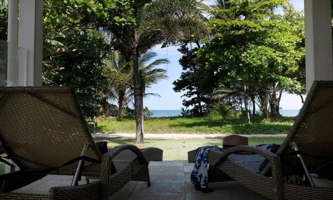 Mission Beach House | Beachfront on Mission - Absolute Beachfront