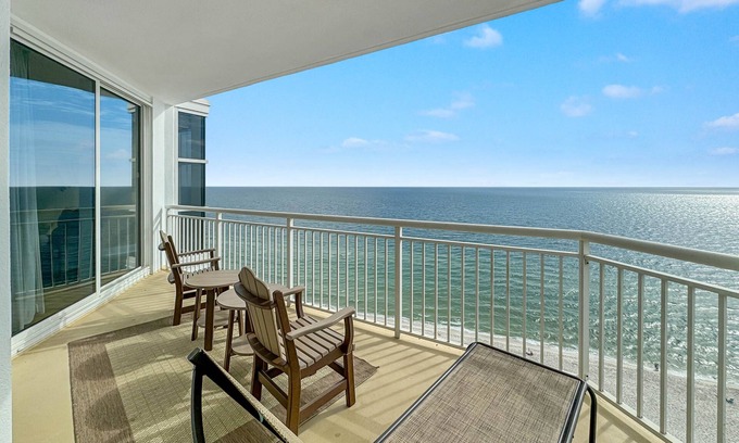 Ono Island Condo | Beachfront | Palacio 1402 | Beach Getaways