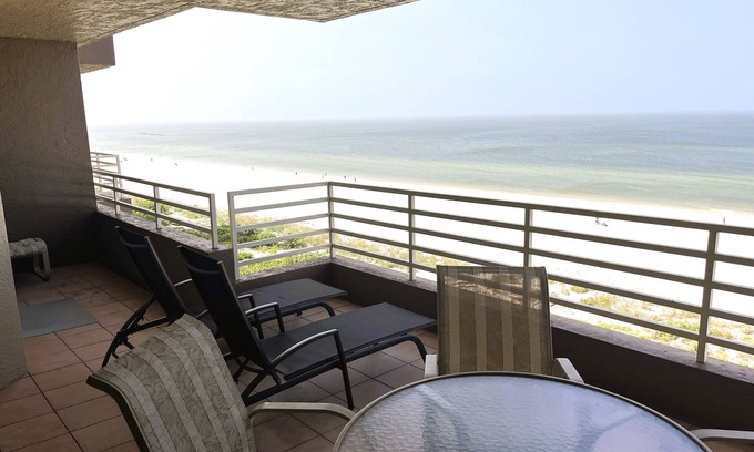 Marco Island Condo | Beachfront Paradise Somerset 605!