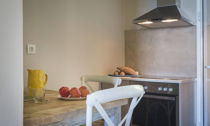 Mousata Apartment | Beachfront Suite No 3 Right on the beach