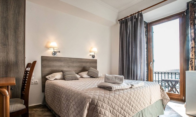 Myrina House | Beachfront Suites At The Deep Blue Sea Water 4,5