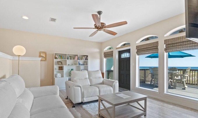 Navarre Beach House | Beachfront townhome with amazing Gulf views, furnished deck, grill, & AC