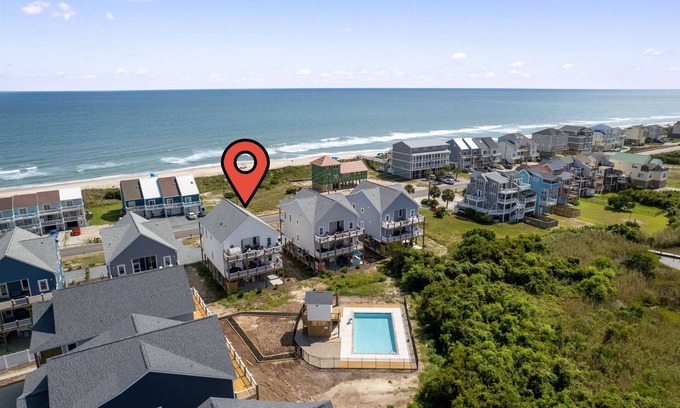 McCutcheon Field House | Beachfront Escape | Pool, Hot Tub, Sauna, Fire Pit & EV Charger