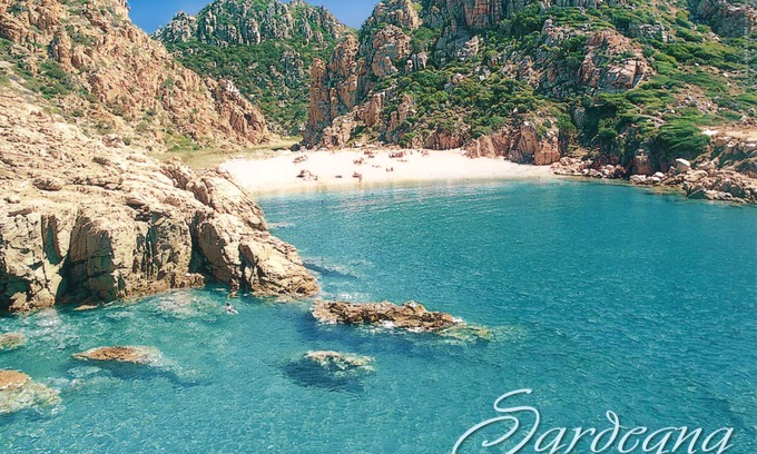 Costa Paradiso Villa | Beachfront villa - 300 meters from the sea and from the center of Costa Paradiso