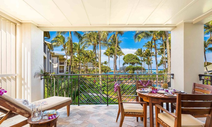 Kahuku Condo | Beachfront Villa w/Shared Pool/Spa & AC: Turtle Bay Villas 210