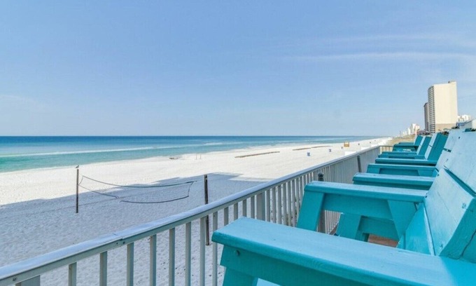Panama City Beach Apartment | Beachfront- with Pool-Walking Distance to Dining