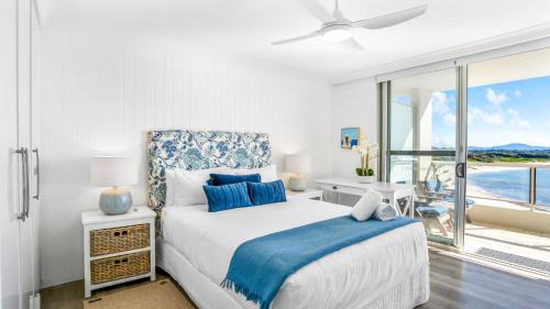 Forster Apartment | Beachpoint 402