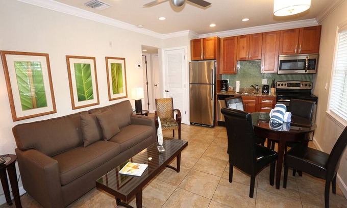 Bradenton Beach Condo | Beachside Bliss Steps from the Gulf Beach Club at Anna Maria Island #5 by RVA