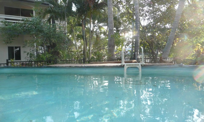 Bowen Apartment | Beachside Holiday Units
