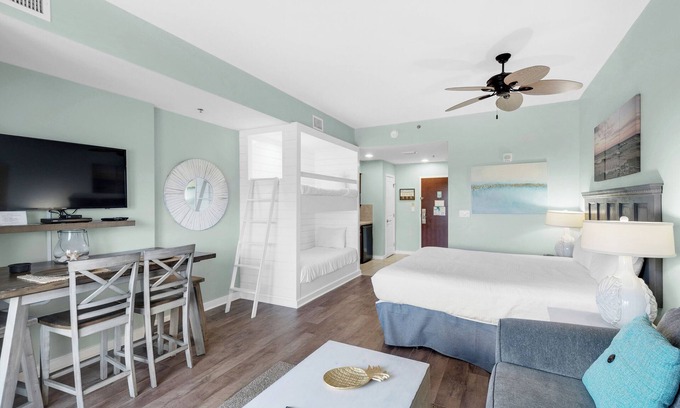 Sandestin Condo | ☀️Beachside in Sandestin G&B-Gulf Views-Complex Pool-Free Shuttle-Luau I 6305☀️