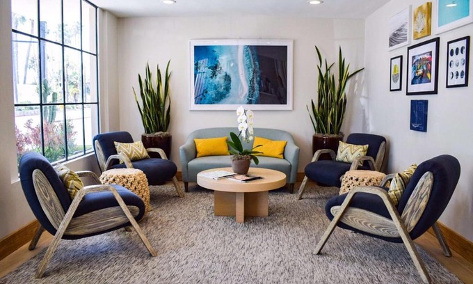 West Beach Hotel | Beachside Inn