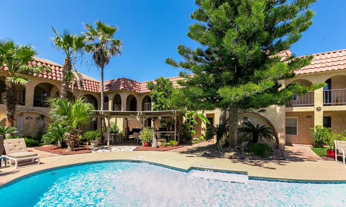 Corpus Christi Apartment | Beachside North Padre Island Condo