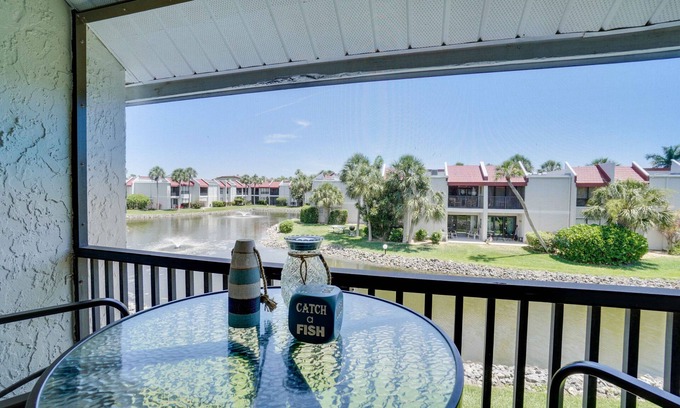 Bradenton Beach Condo | Beachside Oasis at Runaway Bay 229 by SeaBreeze Vacation