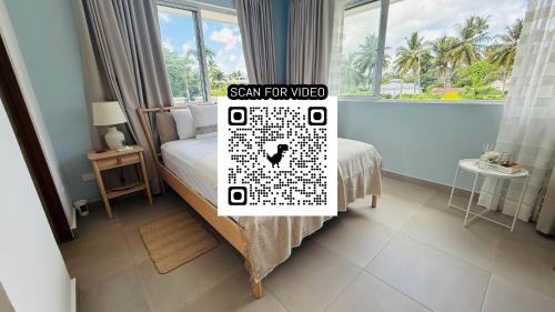 La Iglesia Apartment | Beachside Pool Apartment With Parking & Washer