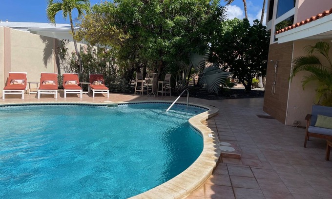 Malmok Villa | Beachside Villa Boca Catalina