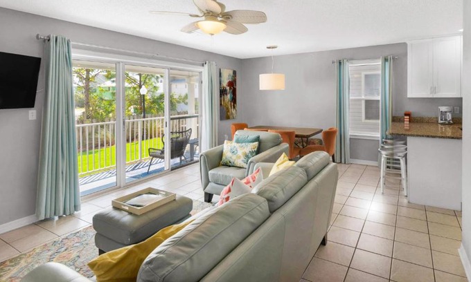 Seagrove Beach House | Beachside Villas 411