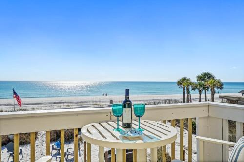 Laguna Beach Apartment | Beachside West Townhome