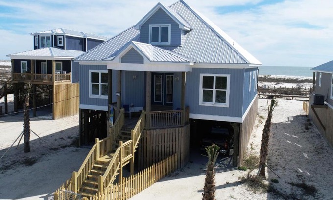 Dauphin Island House | Beachy Keen