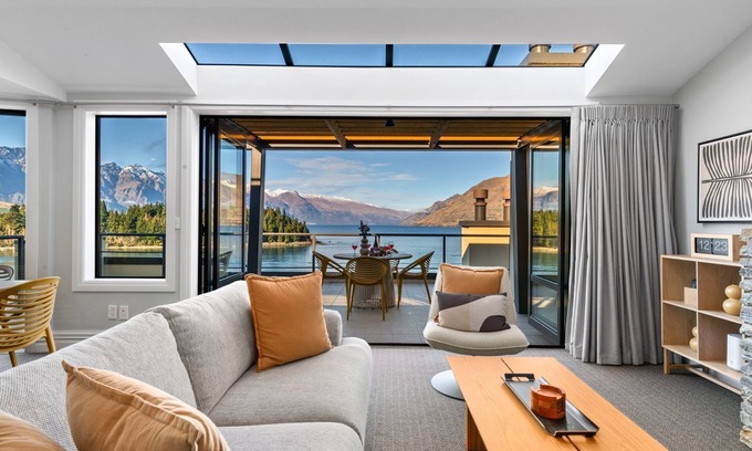 Queenstown Apartment | Beacon Penthouse 1006 - 4 Bed
