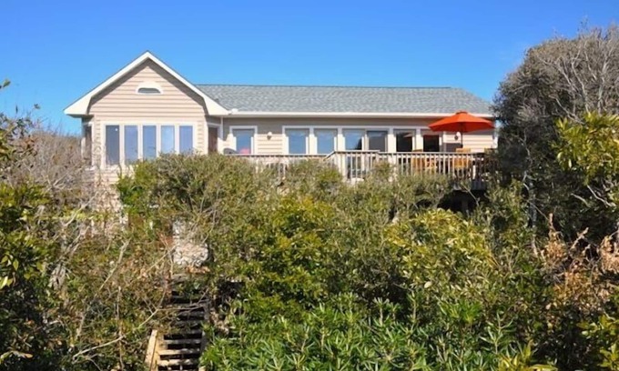 Pine Knoll Shores House | Beacon's Reach Oceanfront 4BD/4.5BA w/elevator. Hot Tub, Pools & Tennis Courts