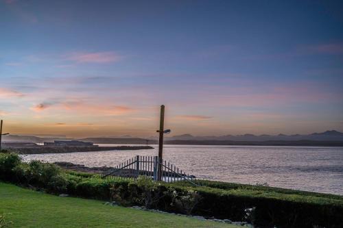 Mossel Bay Apartment | Beacon Wharf , George Hay 1 Holiday Accommodation