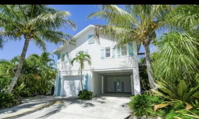 Anna Maria House | Bean Point North End Private Home. Large Heated Pool. Steps to beach.