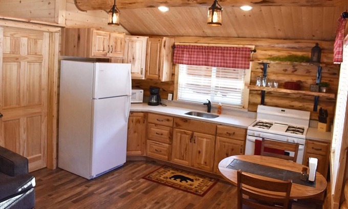 Soldotna Cabin | Bear Cabin # 1