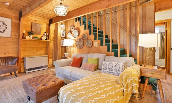 Summit Estates Cabin | Bear Mountain Cabin Moonridge Resort Cottage at Big Bear