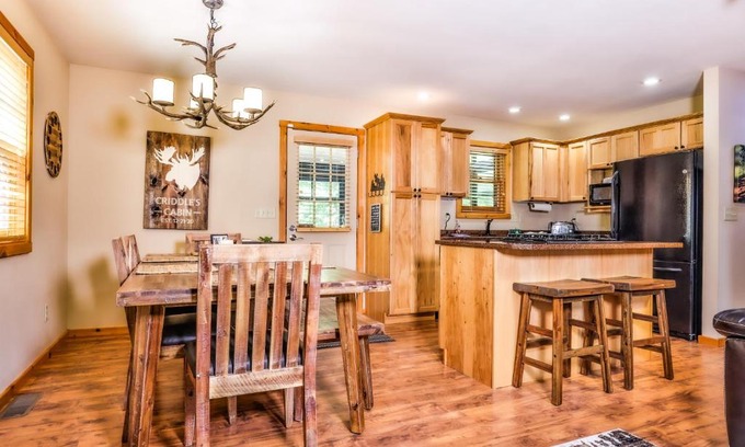 Minocqua House | Bear Paw Hideaway