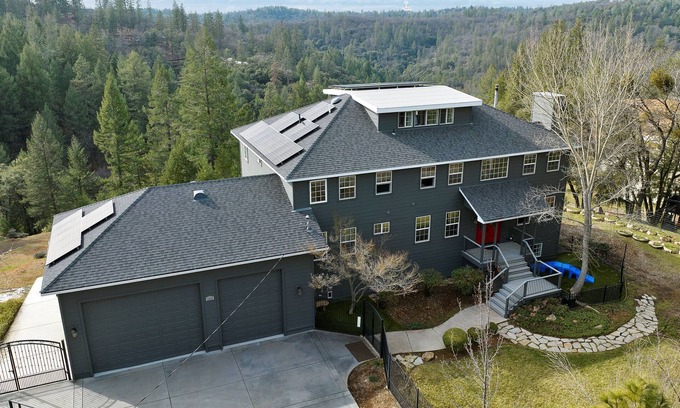 Colfax House | Bear River Retreat - A NET ZERO Estate