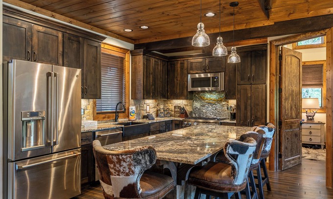 Banner Elk House | Bear Rock Lodge at Eagles Nest: Hot tub, firepit, views from Camp Eagles Nest home!
